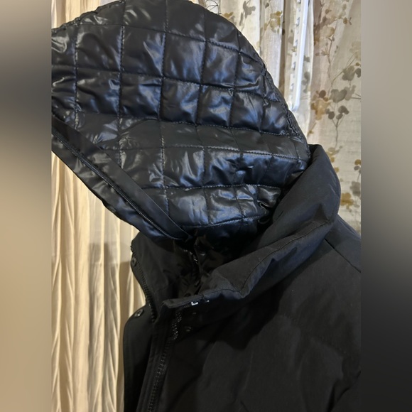 Guess Double breasted thick warm winter jacket in good condition - Picture 6 of 10